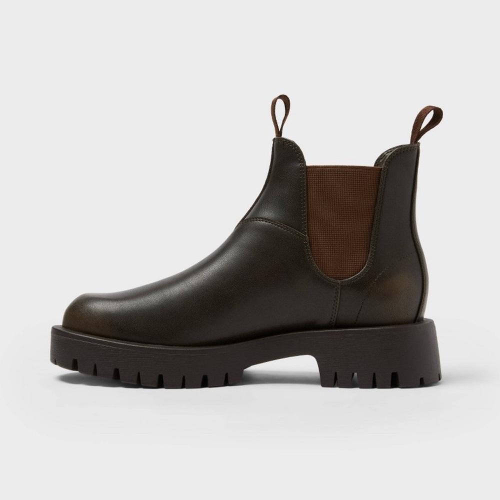 Universal Thread Brown Zora Chelsea Boots